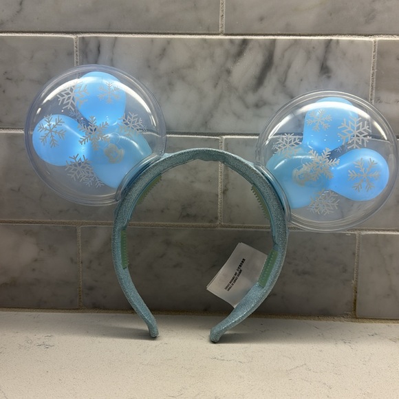 Disney Minnie Ears Headband - Mickey Mouse Snowflake Balloon - Light Up - Picture 6 of 8